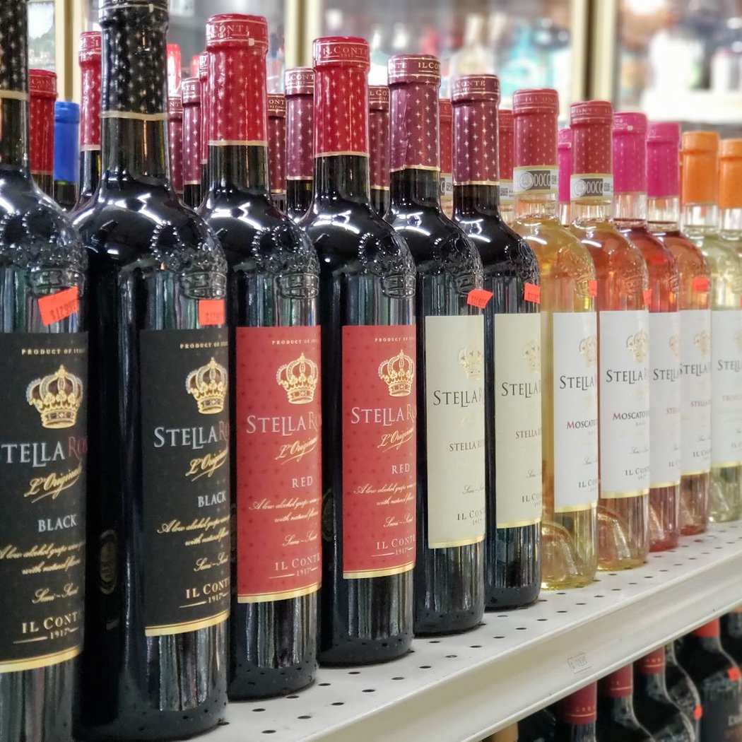 Bobby Discount Liquor 1