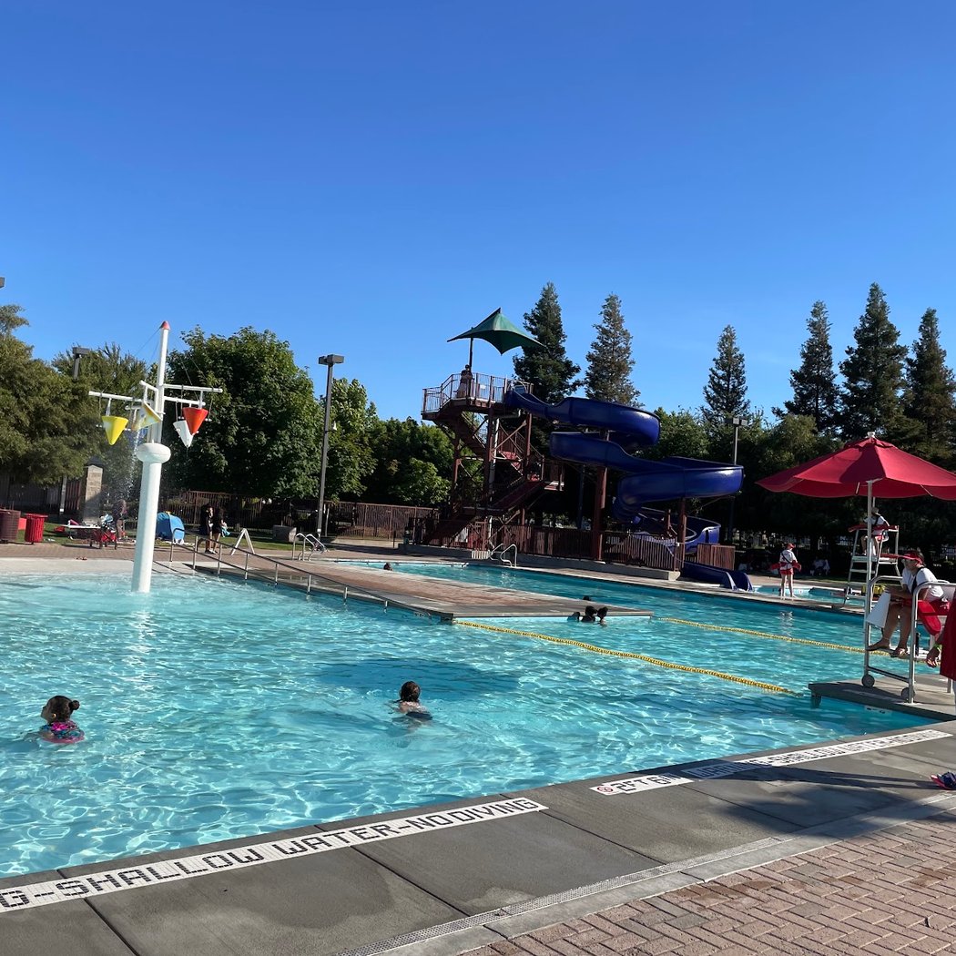 Brentwood Family Aquatic Complex 2