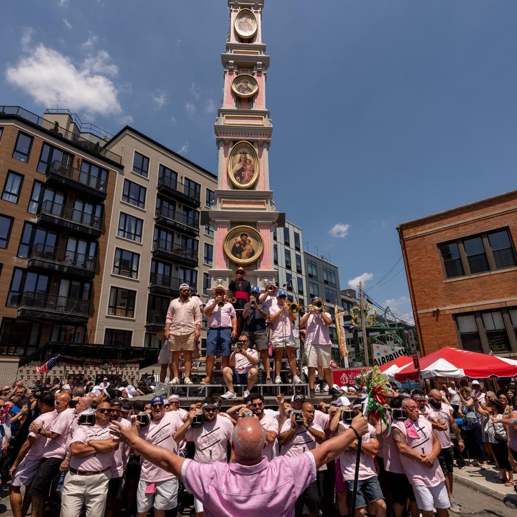 Our Lady of Mount Carmel Giglio Feast 1