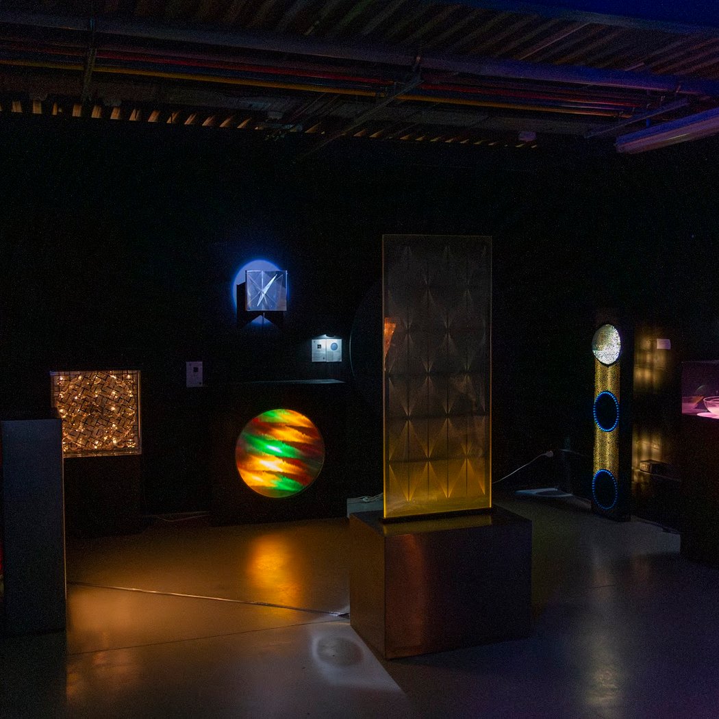 Ateliers créatifs peinture, œuvre commune sur toiles géantes 2