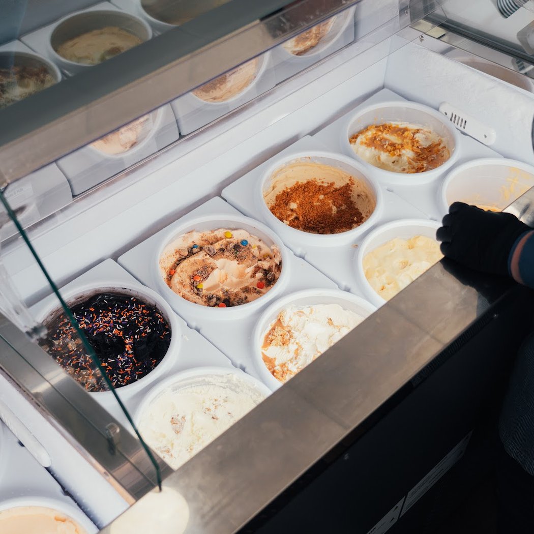Theda's Ice Creamery 1
