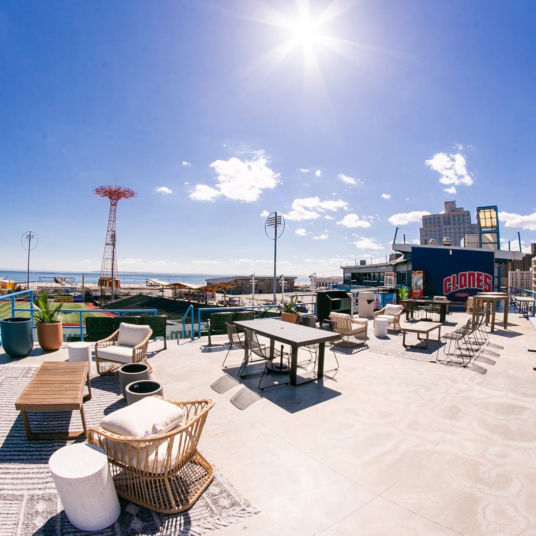Brooklyn Cyclones Sunday Brunch Rooftop 1