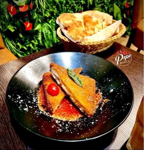 Restaurant Pepe Manzo (Exterieur du Qwartz) | Villeneuve-la-Garenne 3
