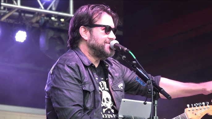 Bob Schneider's Lonelyland 2
