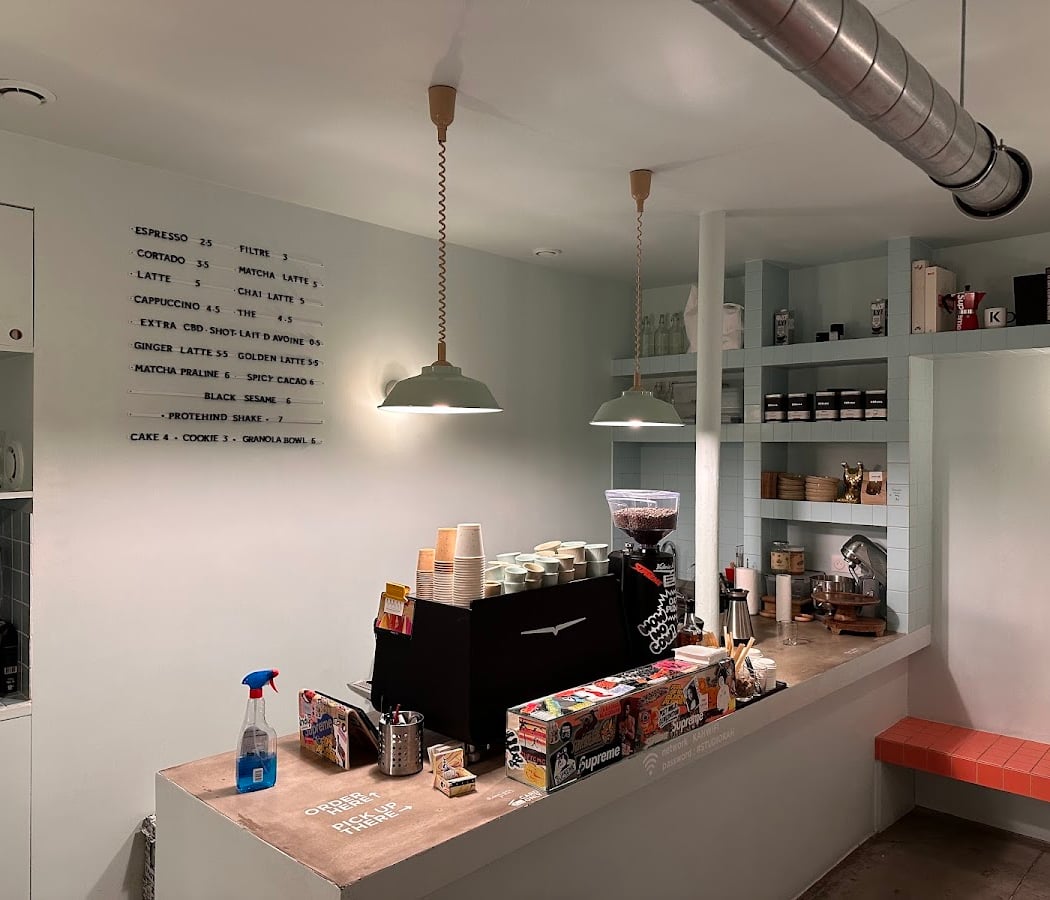 KAH studio and coffee 2