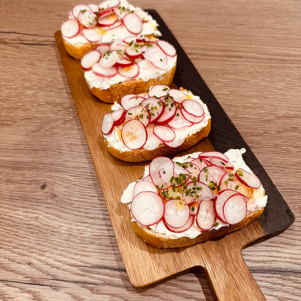 LES ARCEAUX • RESTAURANT • BAR • TAPAS • PRESSE 1