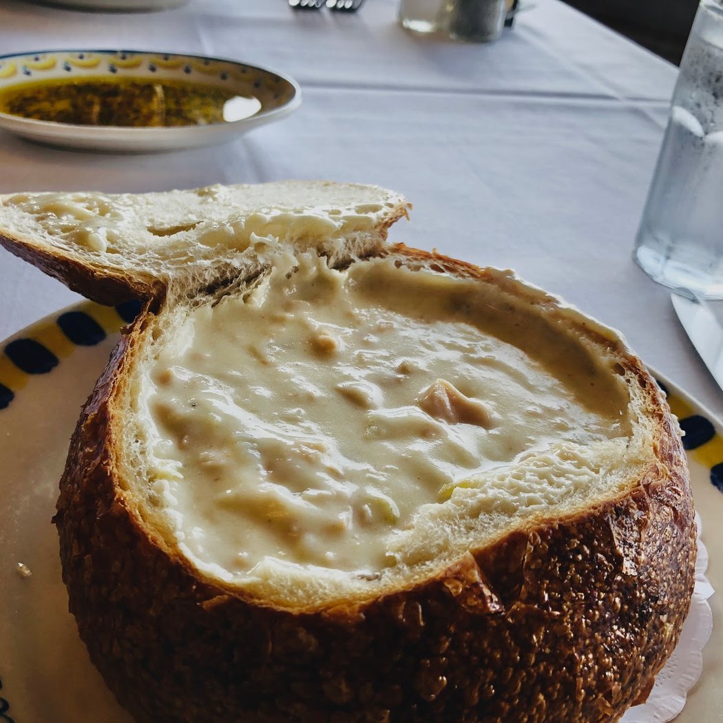 Alioto's Restaurant 1