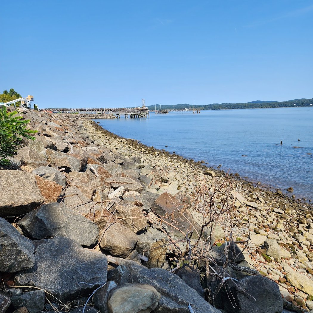 Bowline Point Park 3