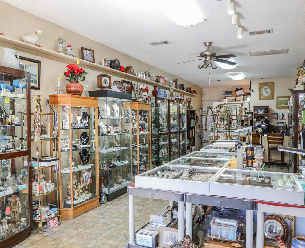 Clipper Cargo - Jewelry, Coin and Vintage Treasures 3