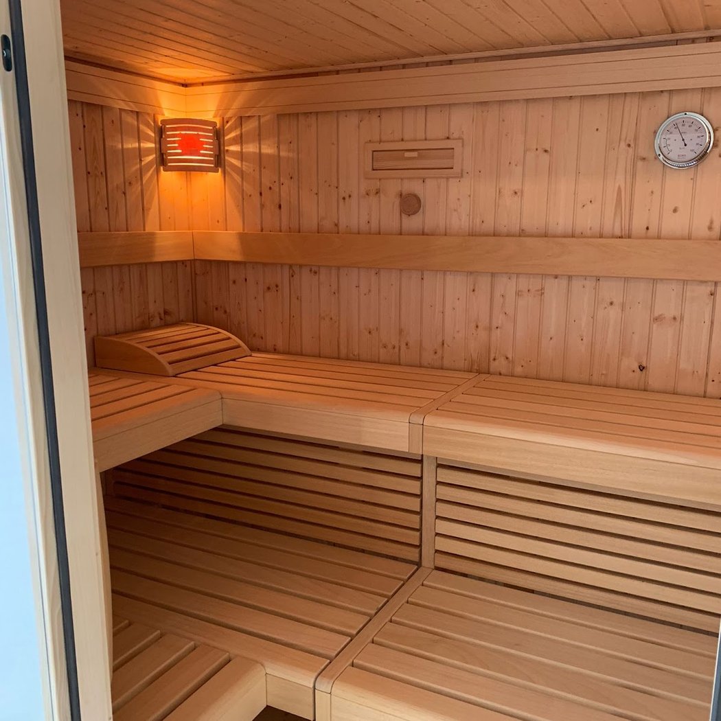 Wellness-Tag im FACE & BODY Urban Spa 3