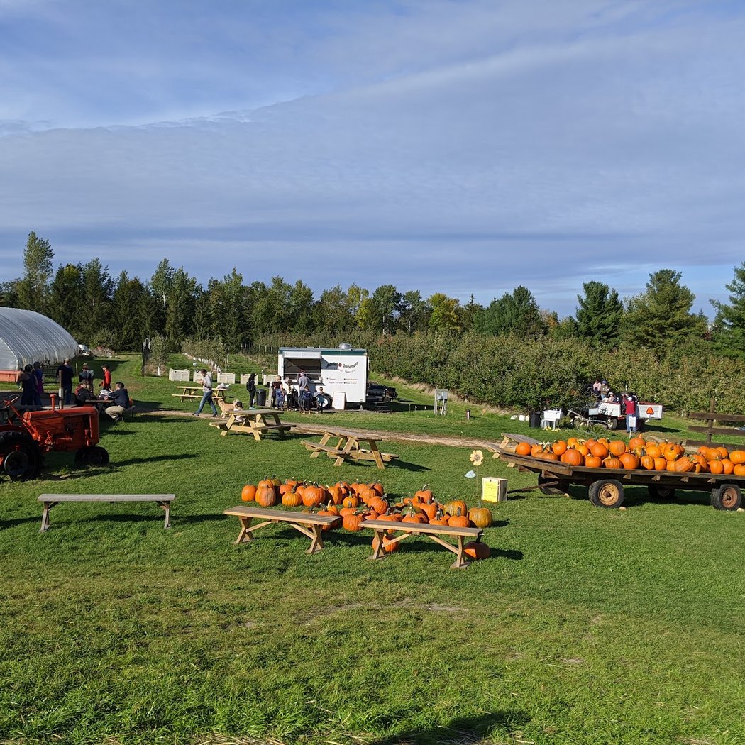 Pleasant Valley Orchard and Cidery 5