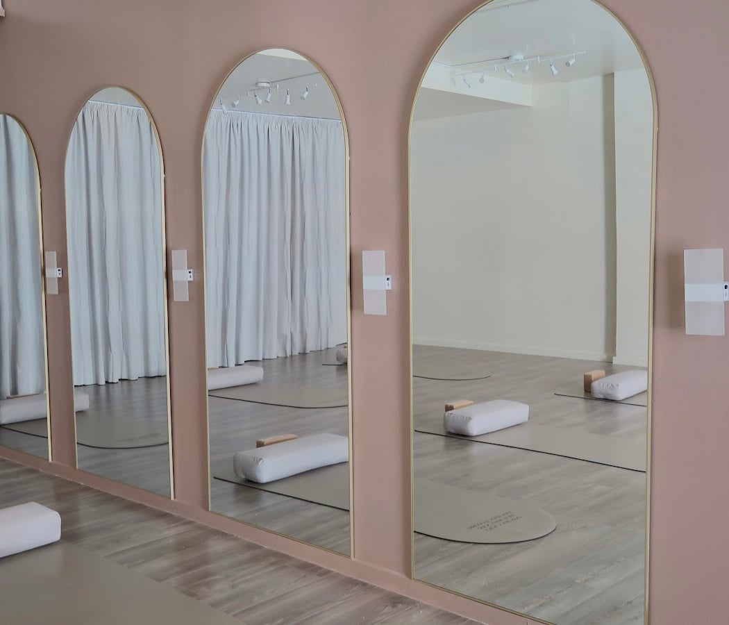 Alma Yoga Studio 2