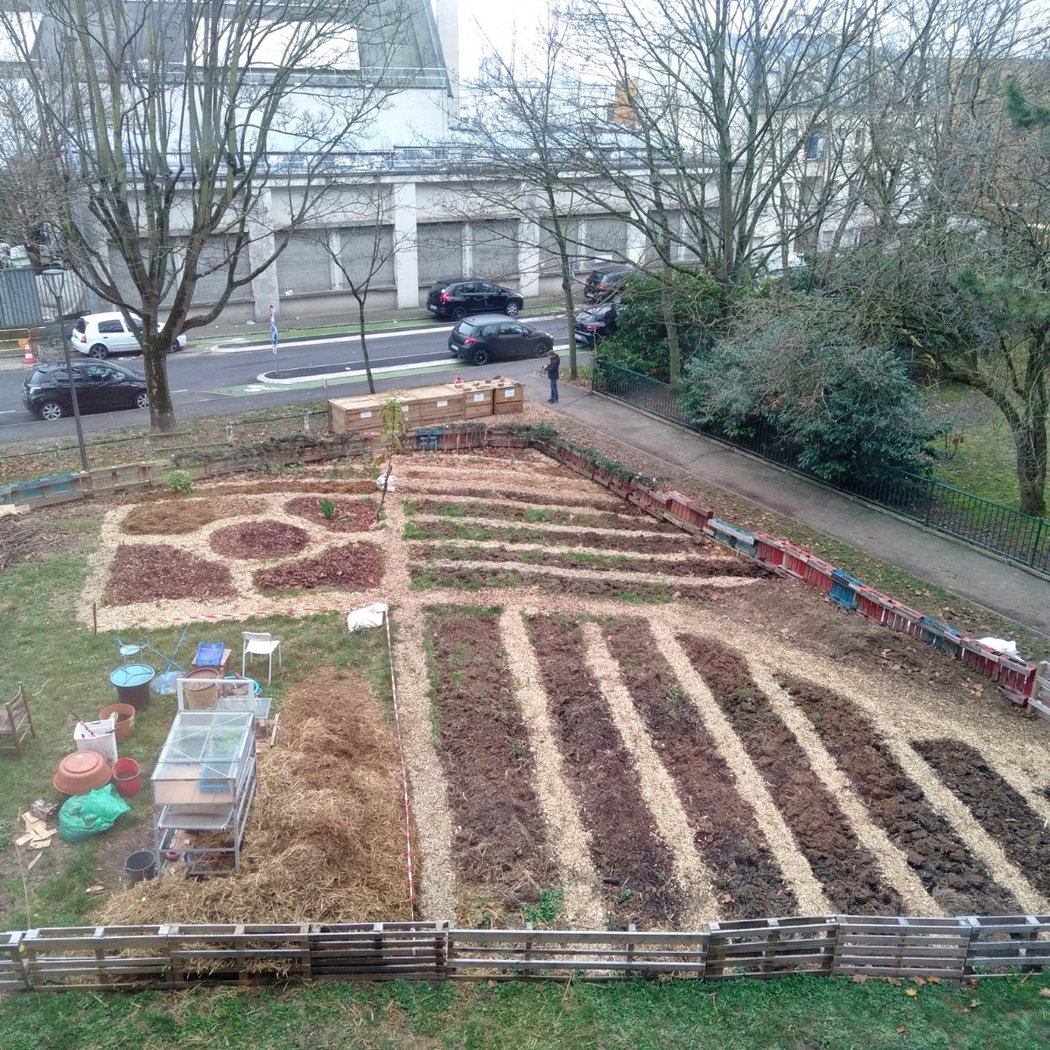 et Compost Partagés CAPDCV "C'est Arrivé Près De Chez Vous" Garden 3