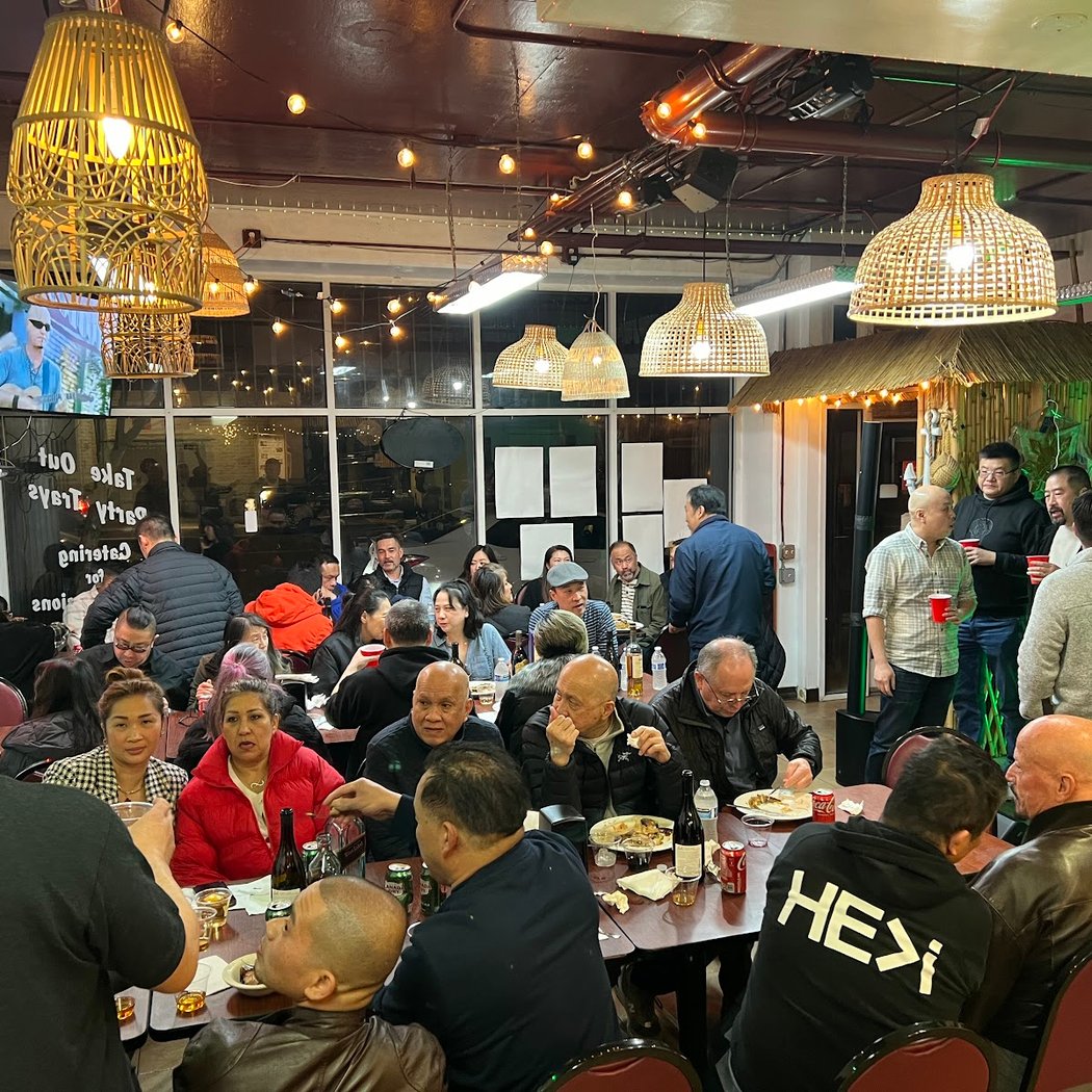 Fili-Taste Grill & Restaurant 2