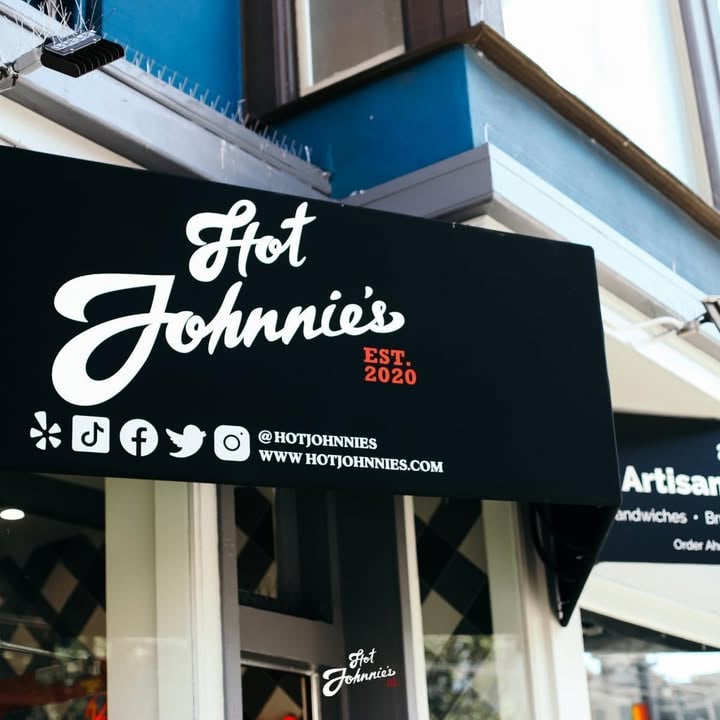 Hot Johnnie's Smokehouse 3