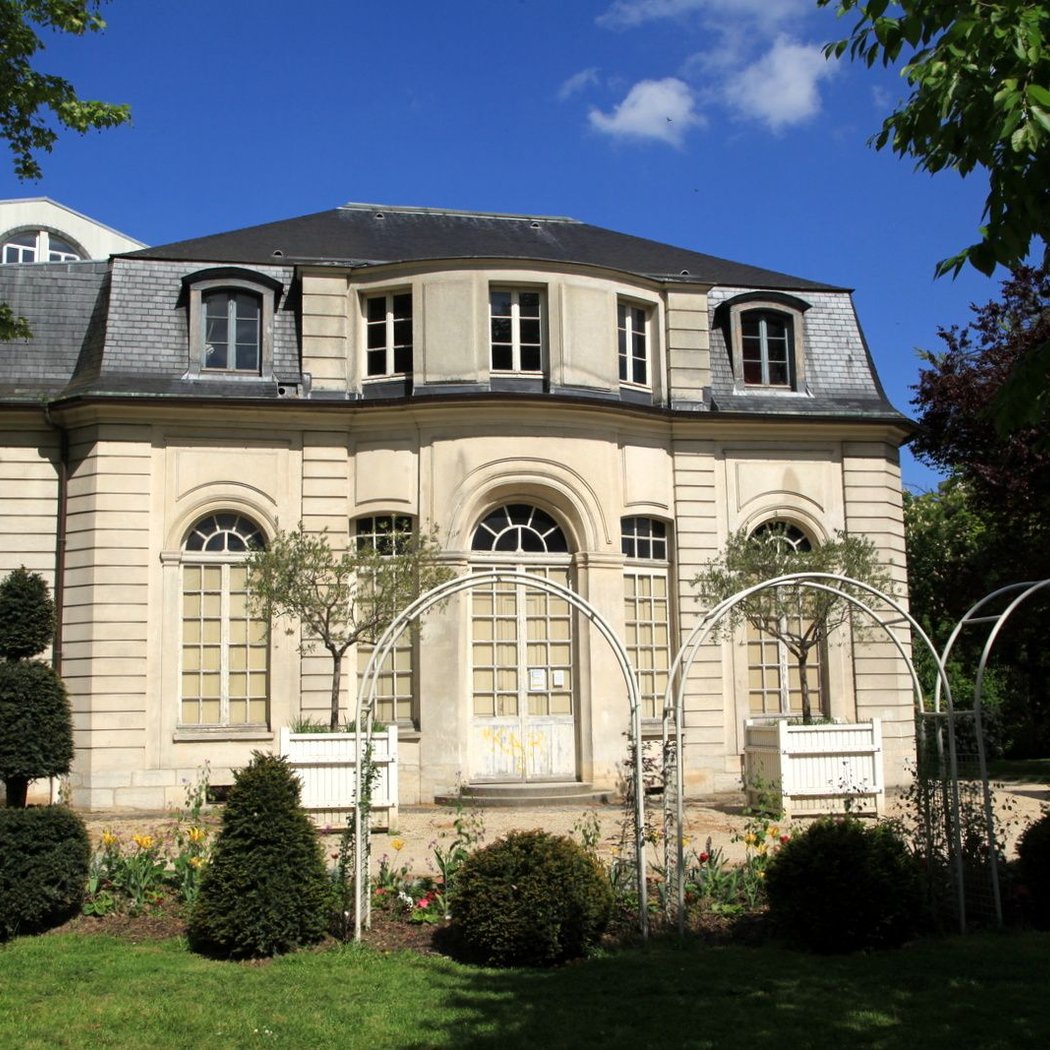 Pavilion Hermitage 2