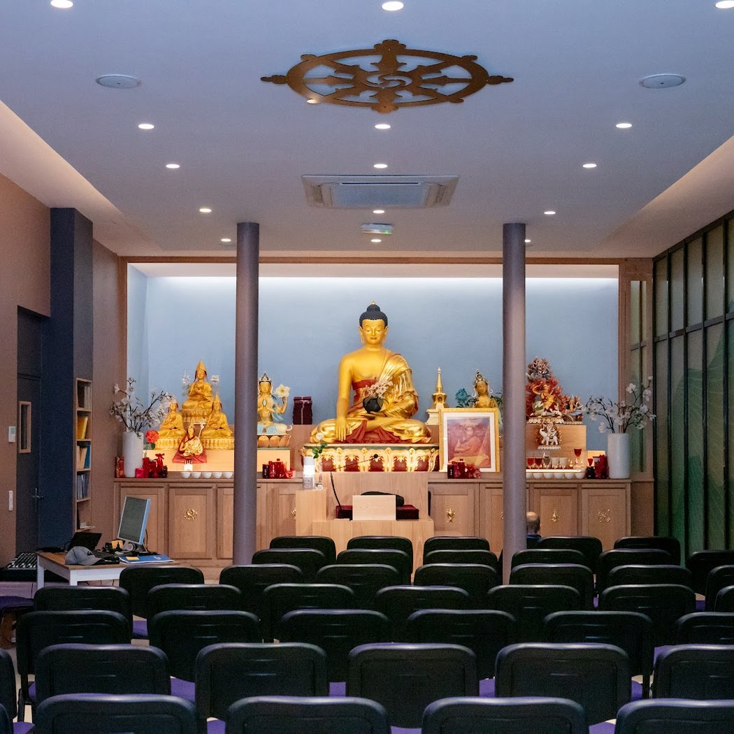Kadampa Meditation Center Paris 4