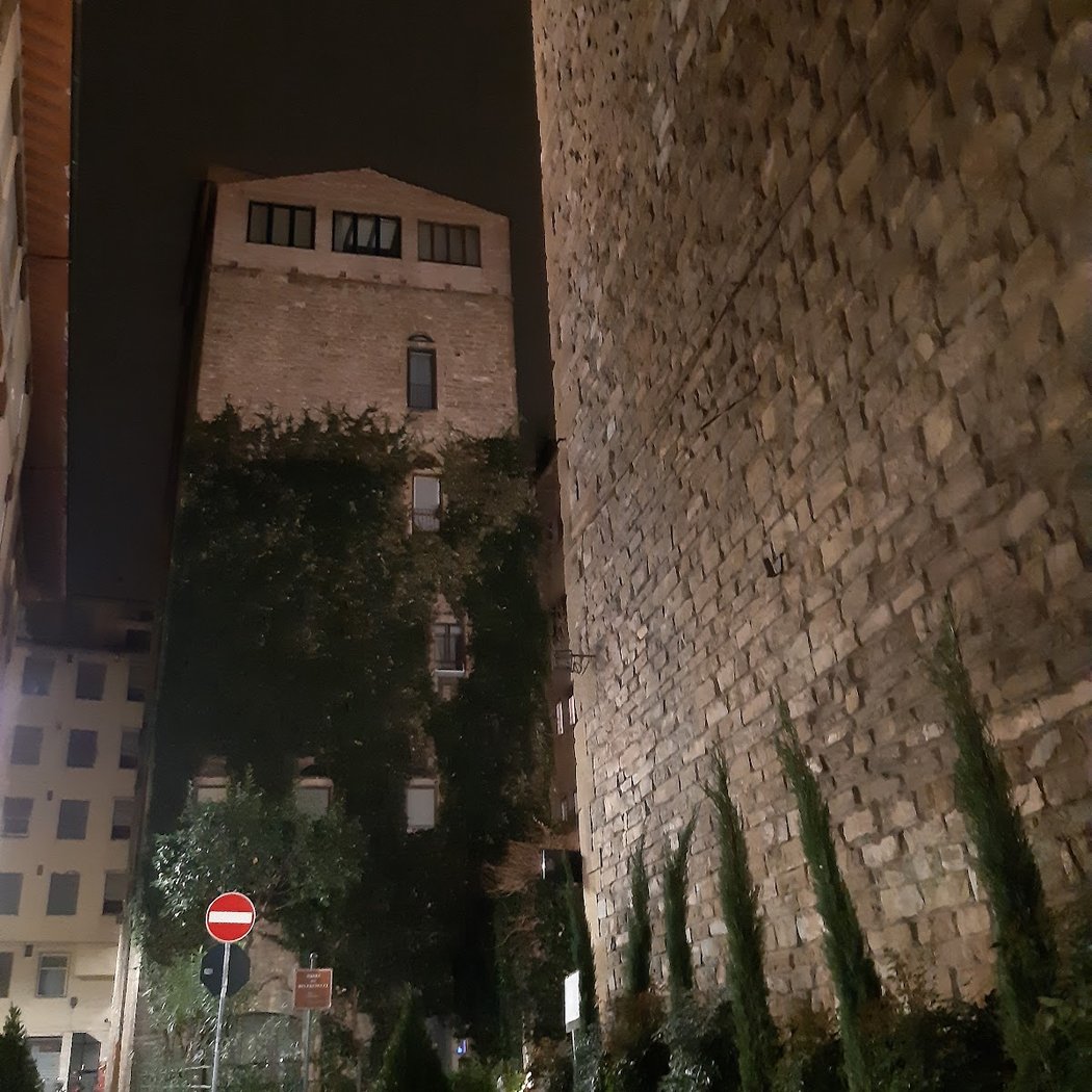 Via Santo Spirito 3