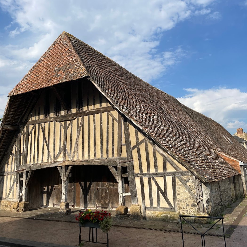 Halles médiévales de Dives-sur-mer 3