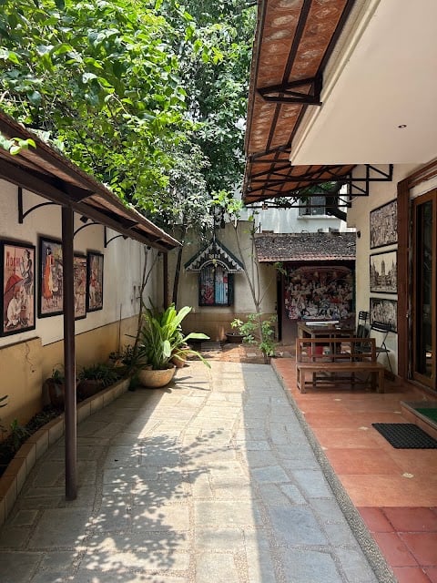 aPaulogy Gallery 3