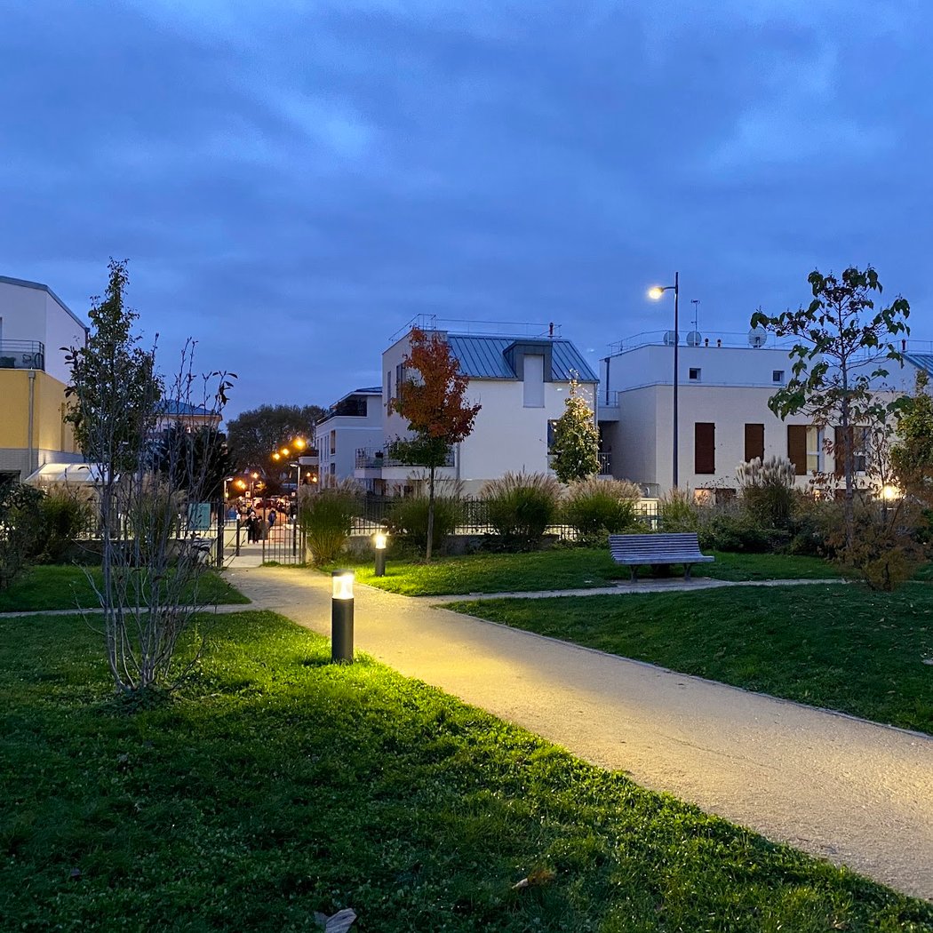 Parc Du Cēdre 1
