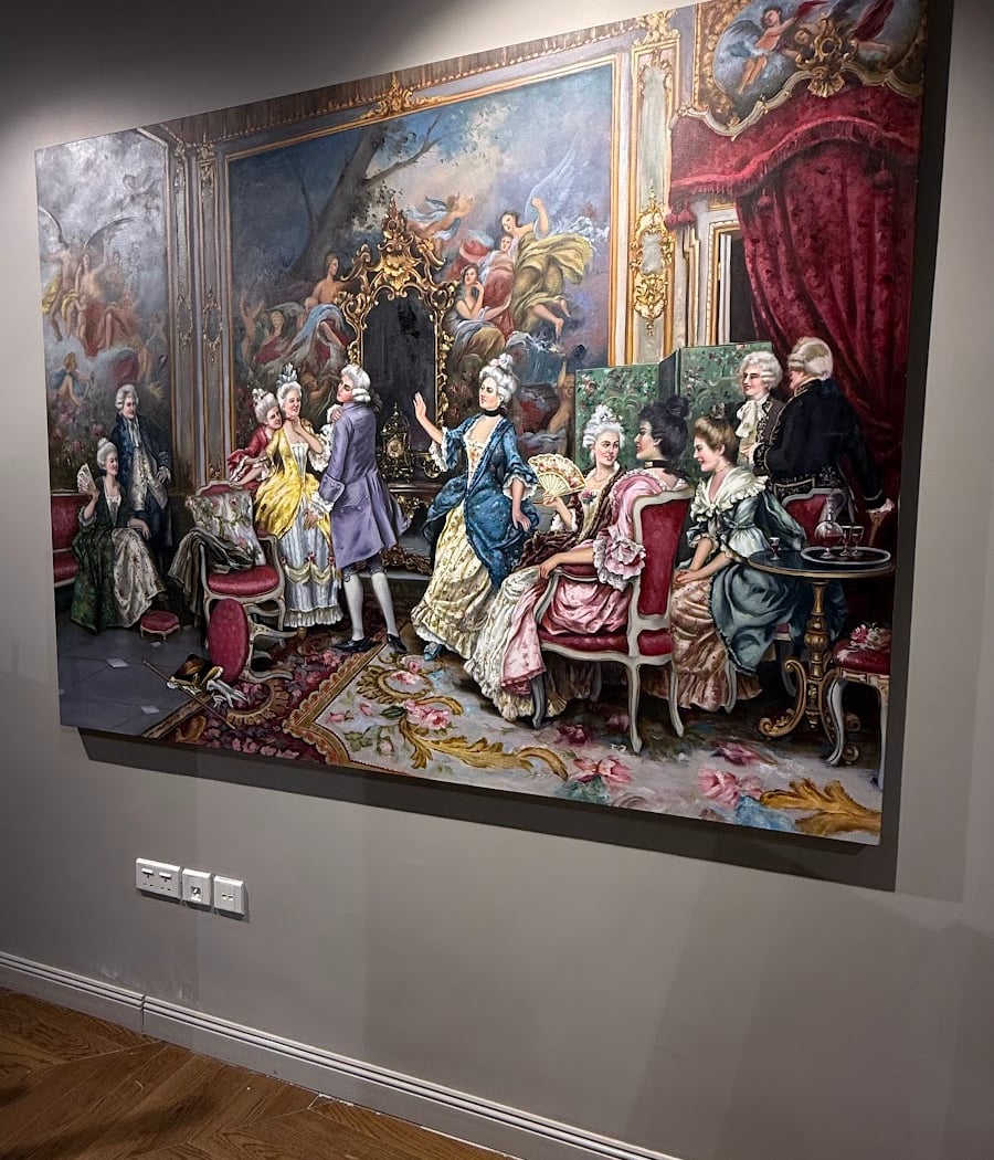 Noor Royal Gallery 3