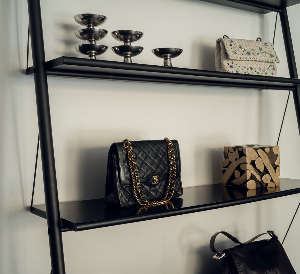 The Parisian Vintage - Vintage shop 1