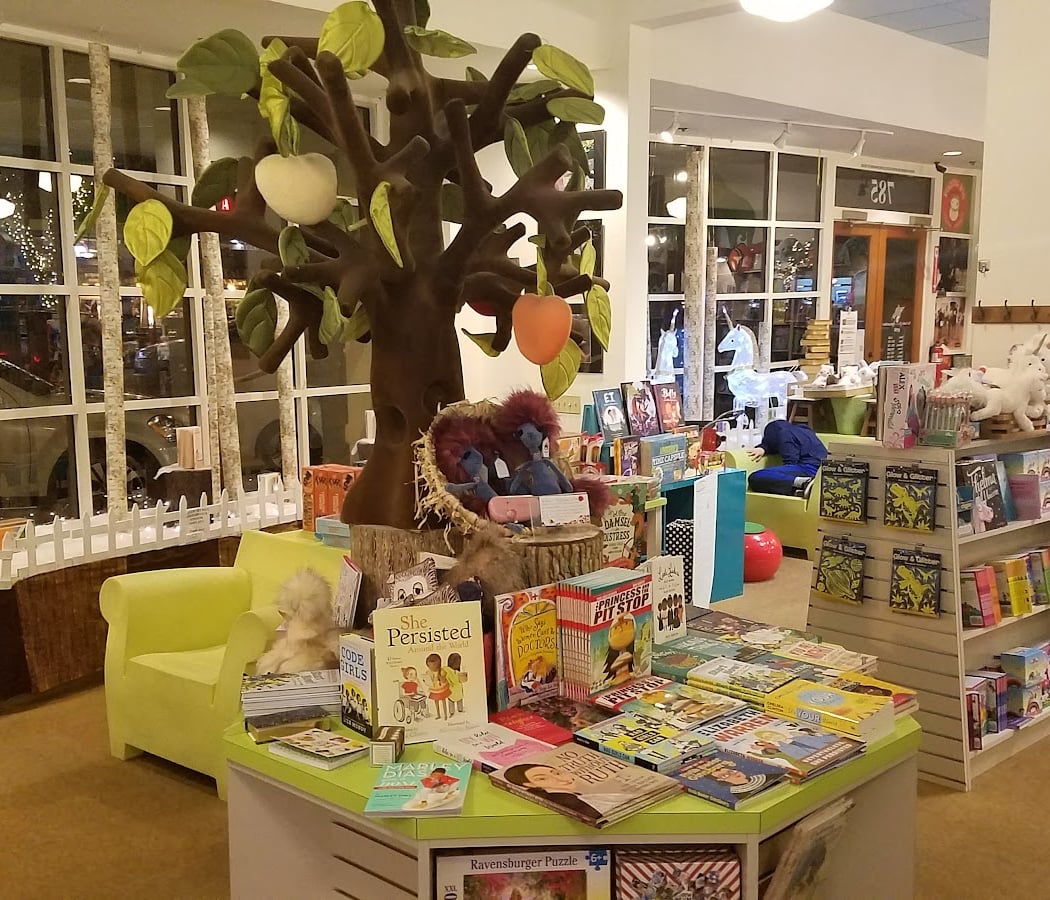 Week of the Family Craft and Storytime 2