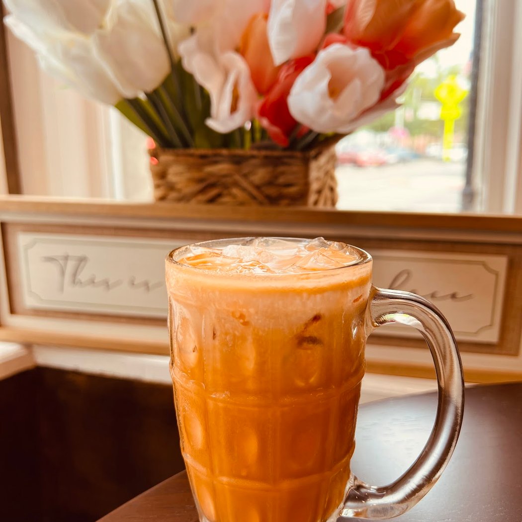 Long Cha Thai Cafe 4