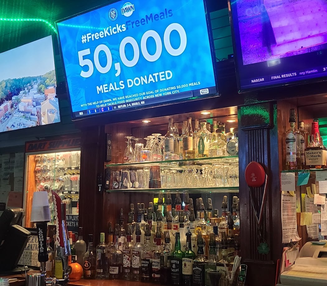 Bulls Eye Sports Pub 2