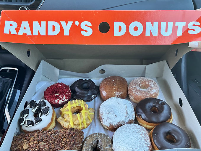 Randy's Donuts 1
