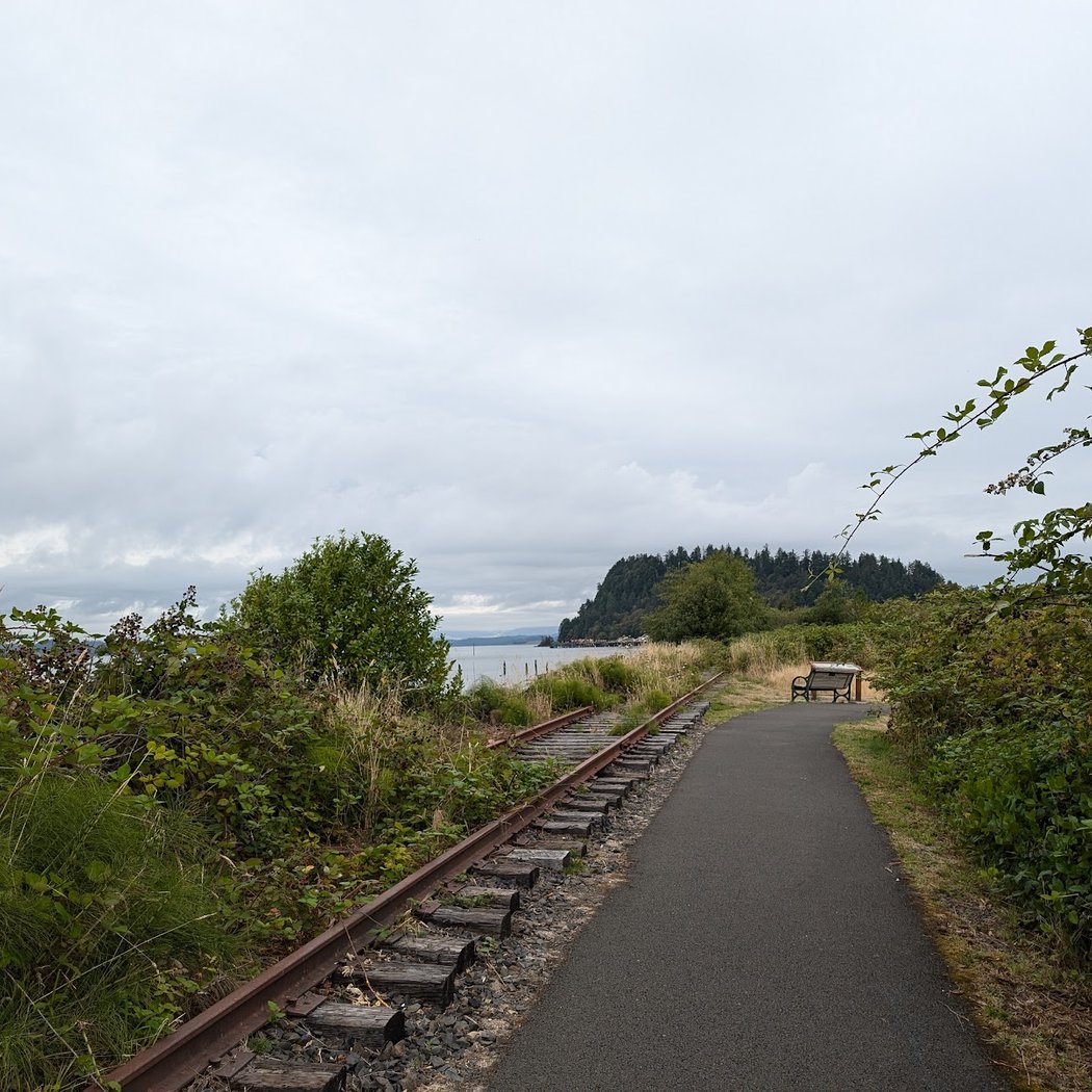 Astoria Riverwalk 2