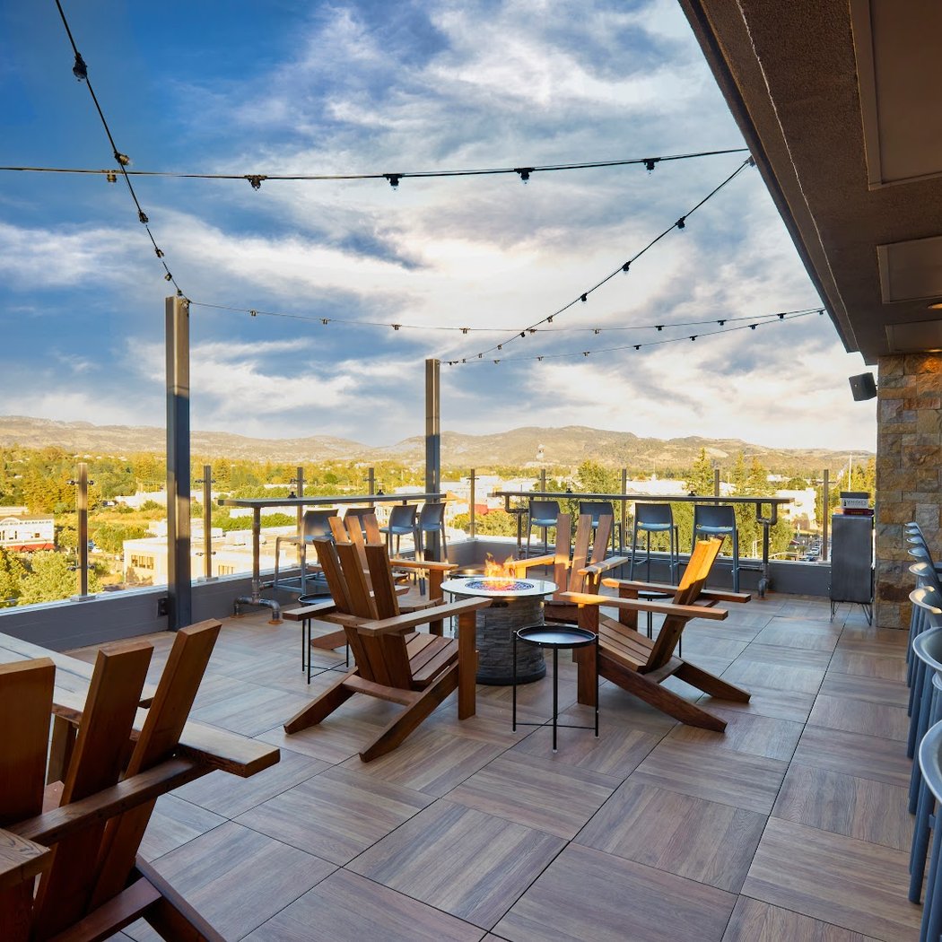 Archer Hotel Napa 1