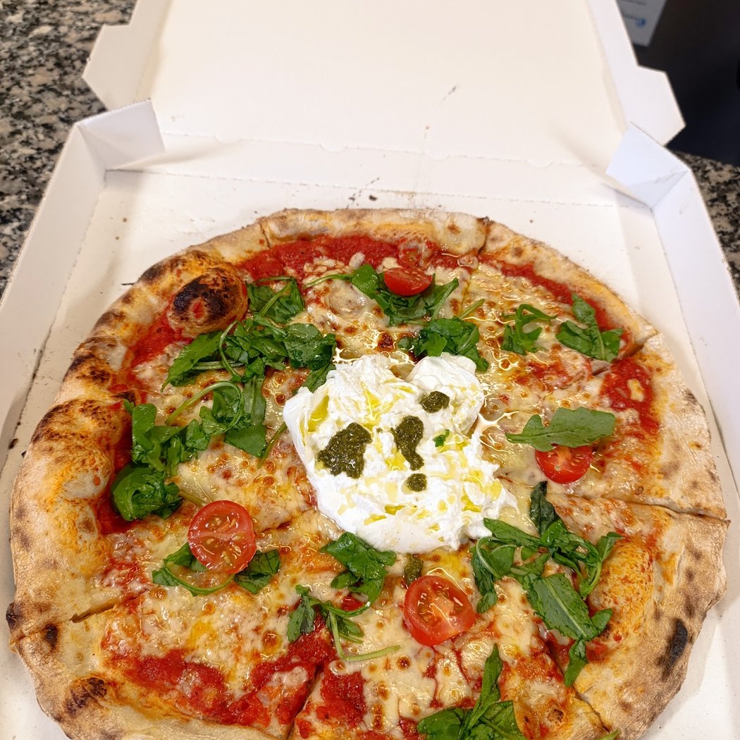 CHM PIZZA - food truck 1
