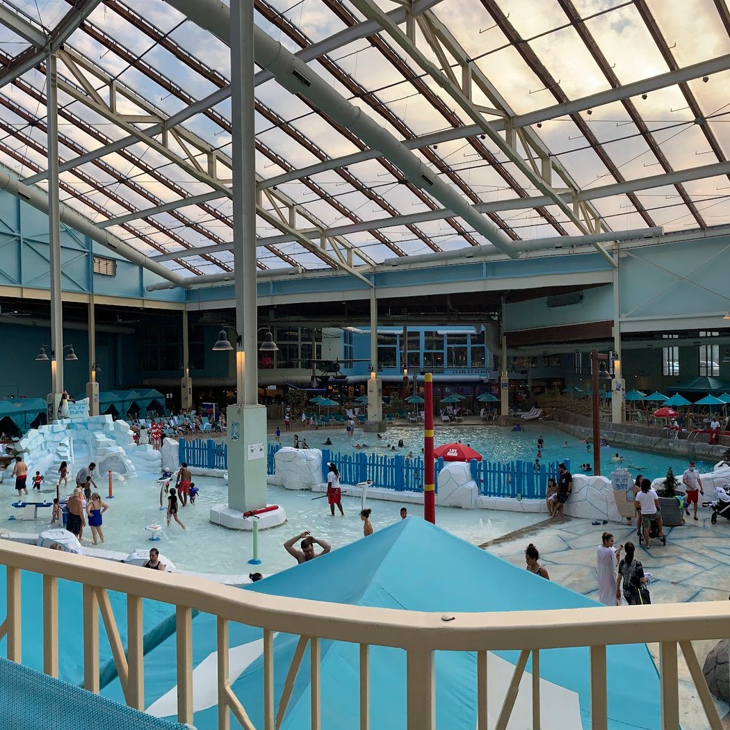 Aquatopia Indoor Waterpark 2