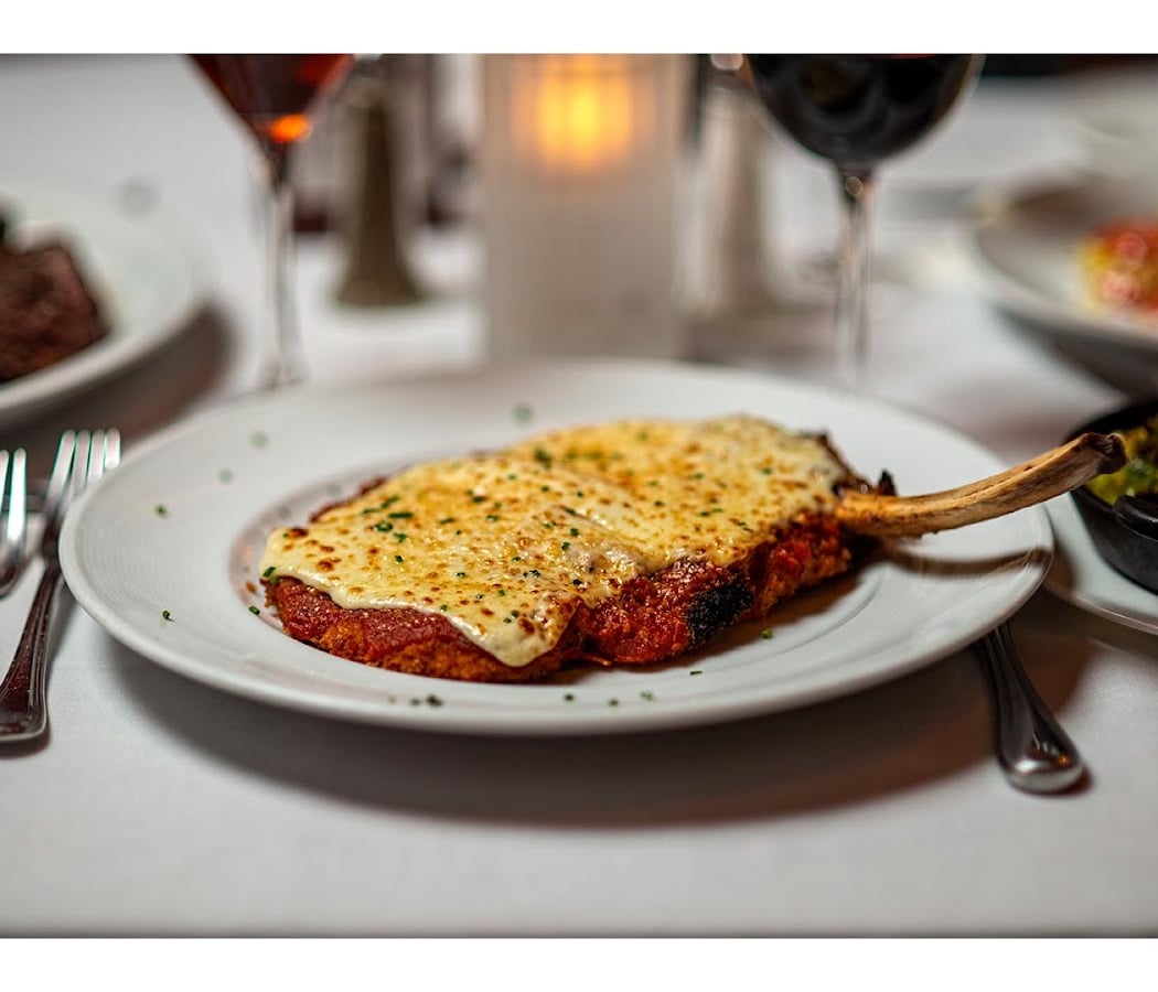 Dino & Harry's Steakhouse 1