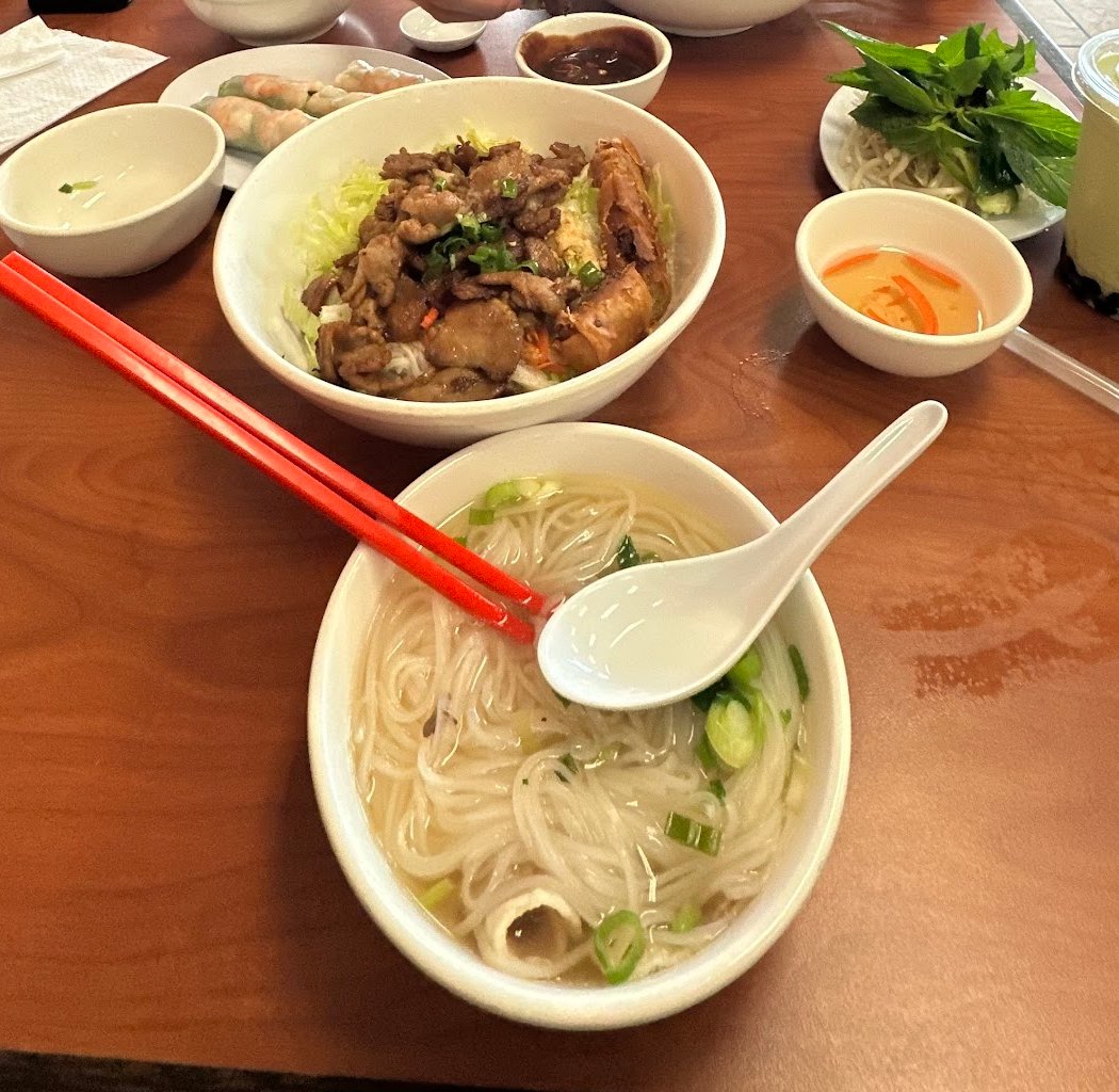 Pho Huynh Hiep 3 - Kevin's Noodle House 3