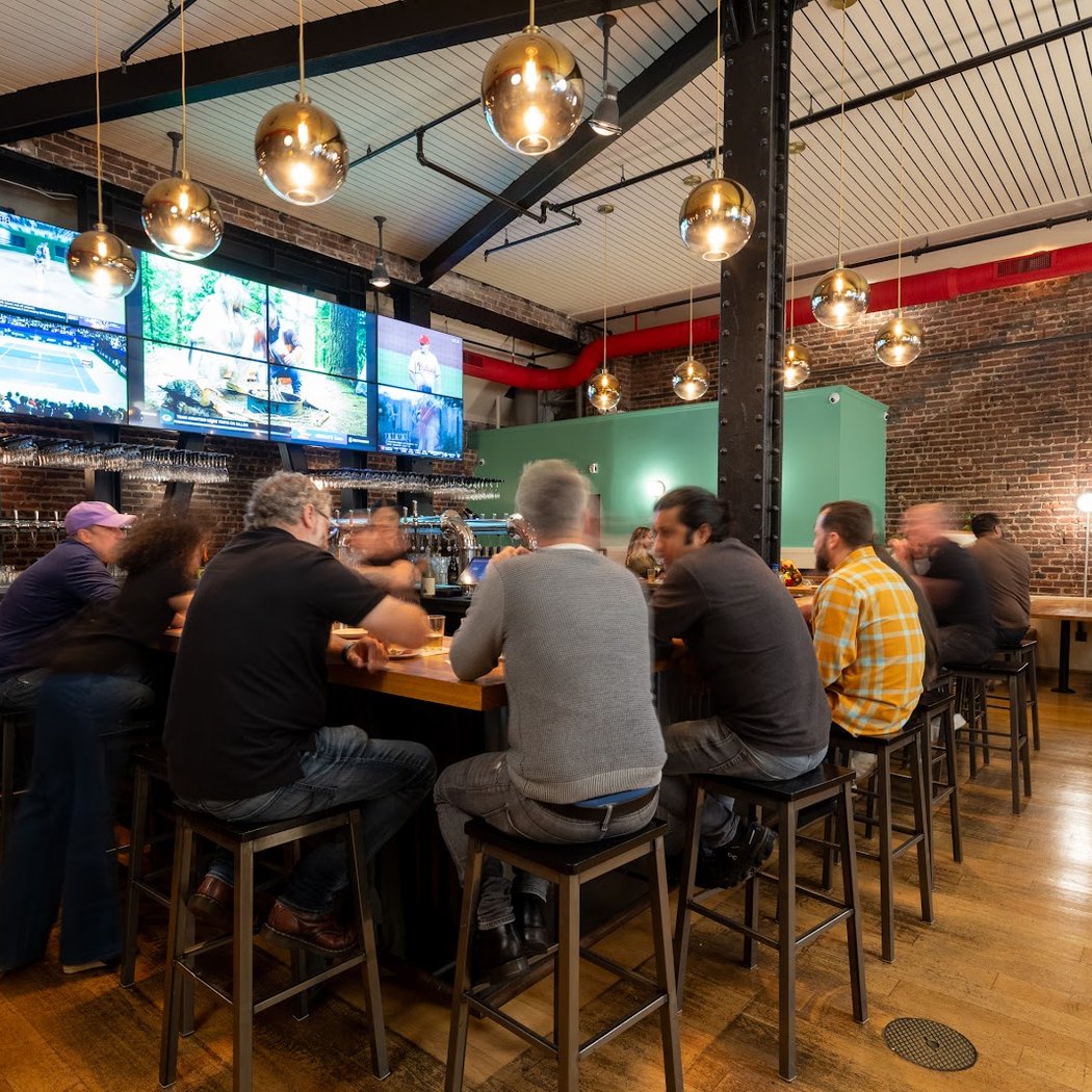 The Beer Hall - Restaurant, Wine & Beer Bar 3