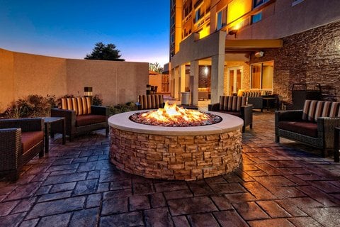 Courtyard by Marriott Westbury Long Island 1