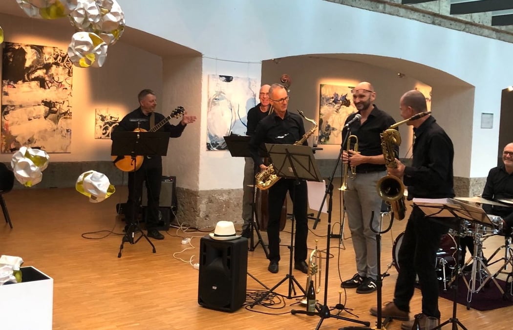 BAUHouseBAND 1