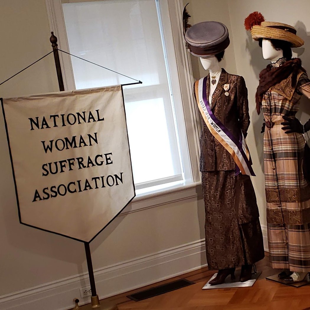 Museum of Jersey City History at the Van Wagenen (Apple Tree) House 1