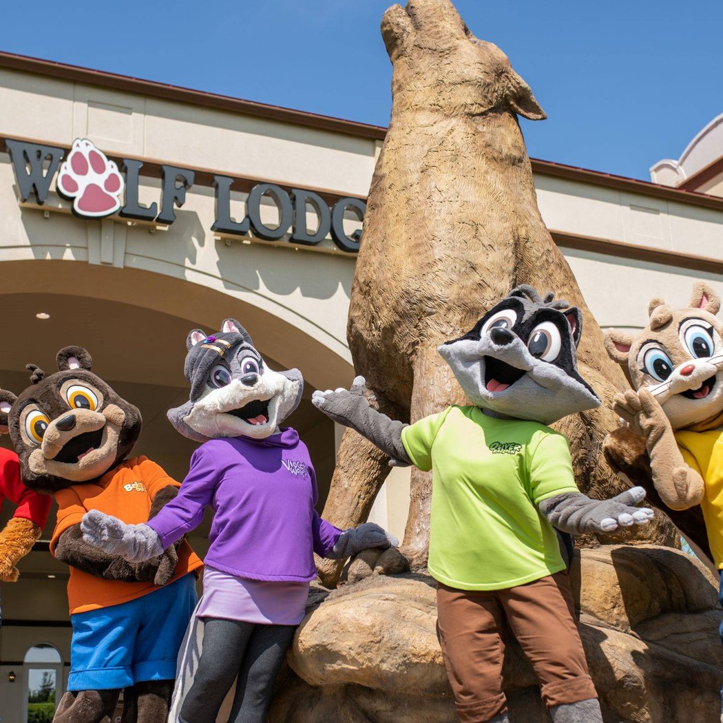 Meet the Great Wolf Pack 1