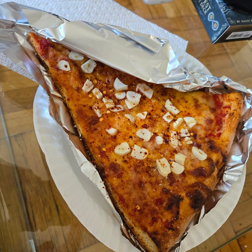 P & M Classic Pizza and Restaurant 3