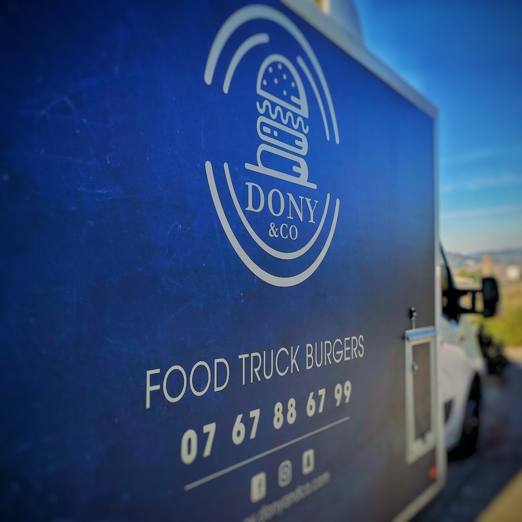 Dony & Co - FoodTruck Burgers 3