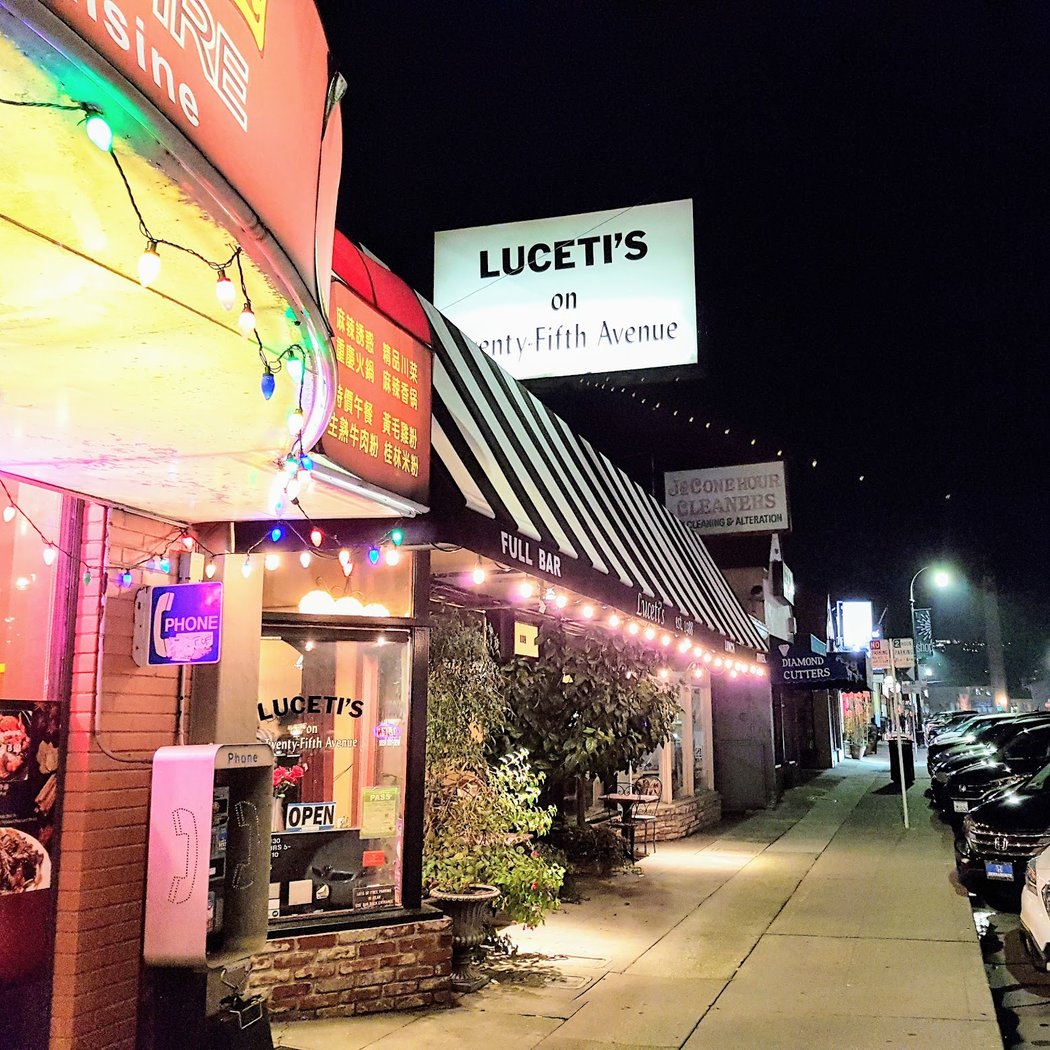 LUCETI'S on 25th 2