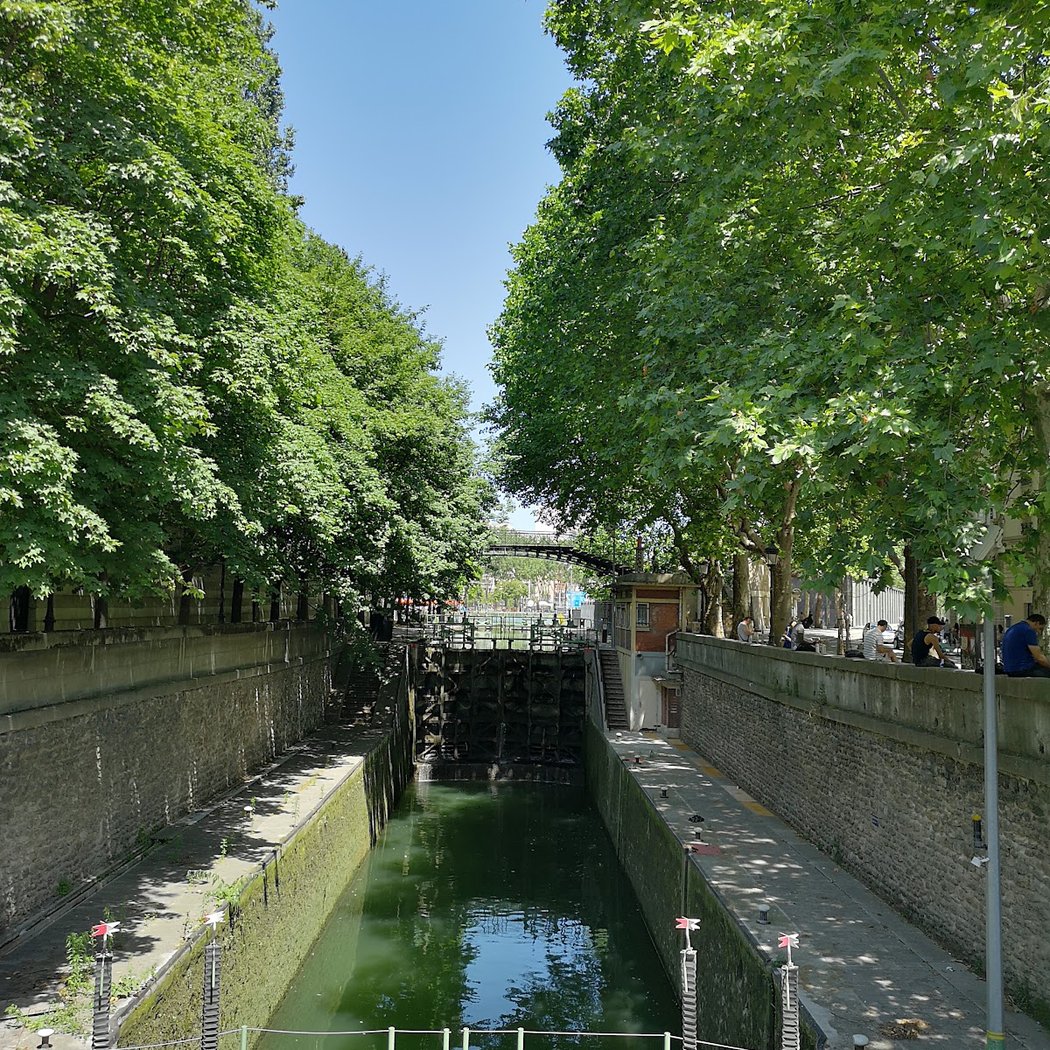 Rotonde de la Villette 3