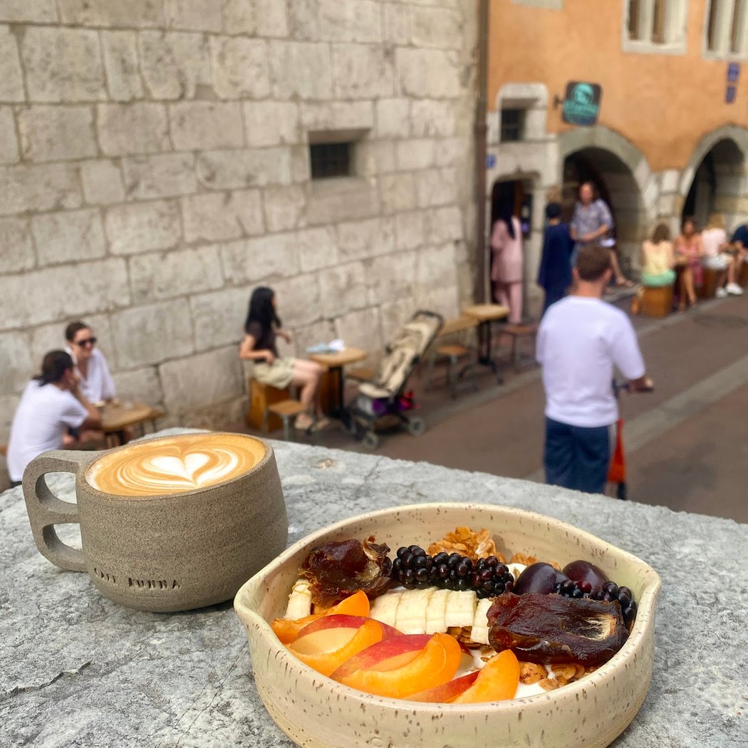 Cafe Bunna 2