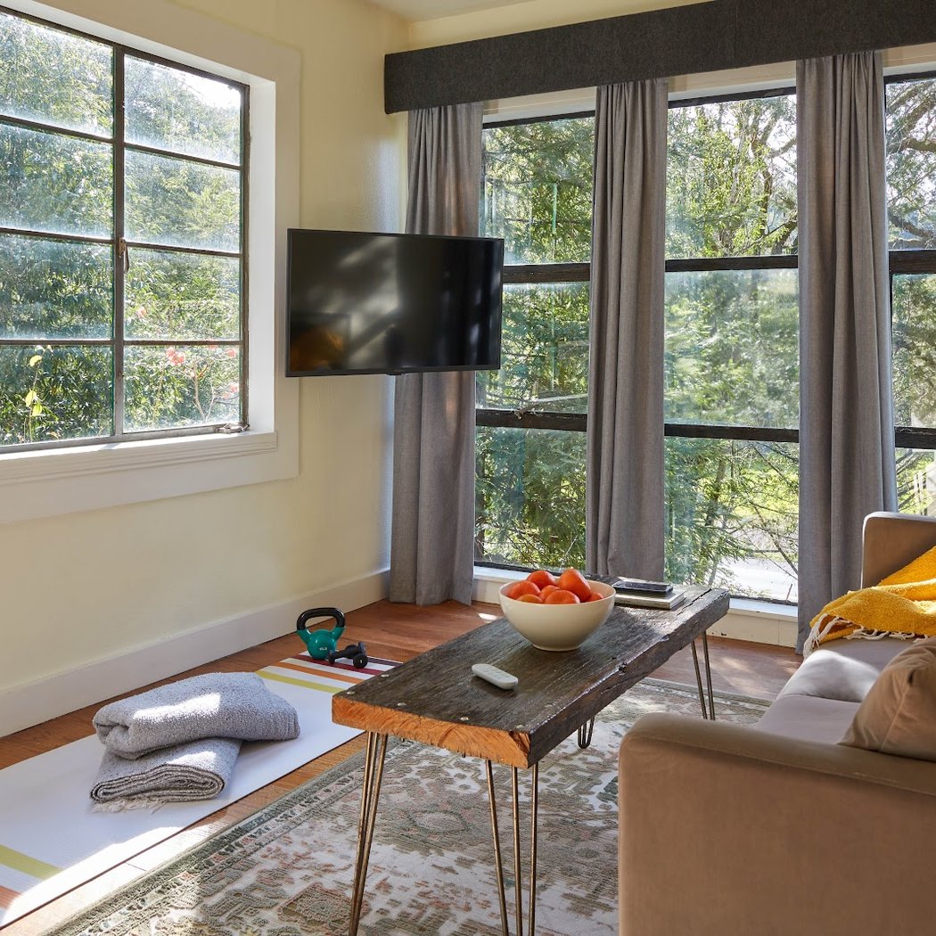 Fall Harvest Retreat with Cannescape 1