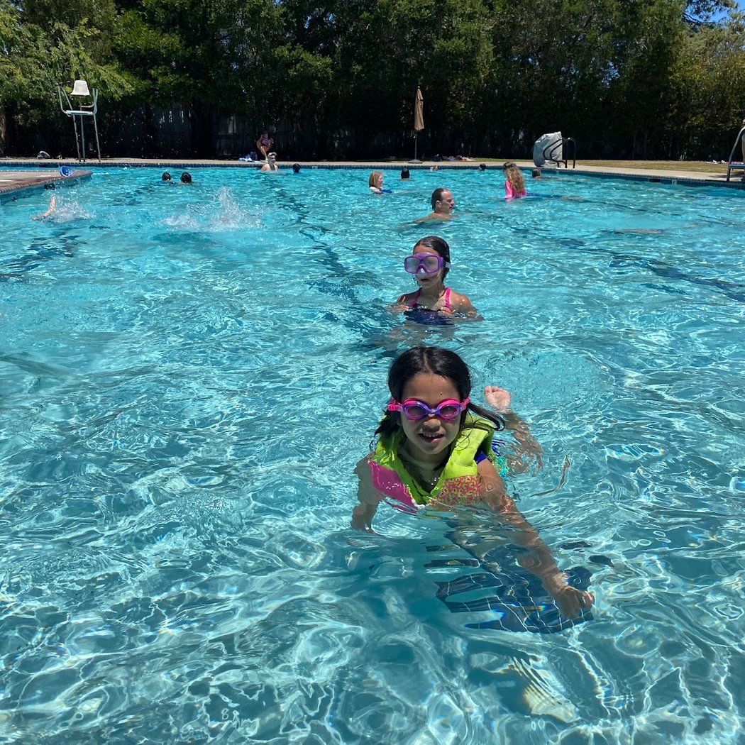 Millbrae Meadows Swimming Club 1