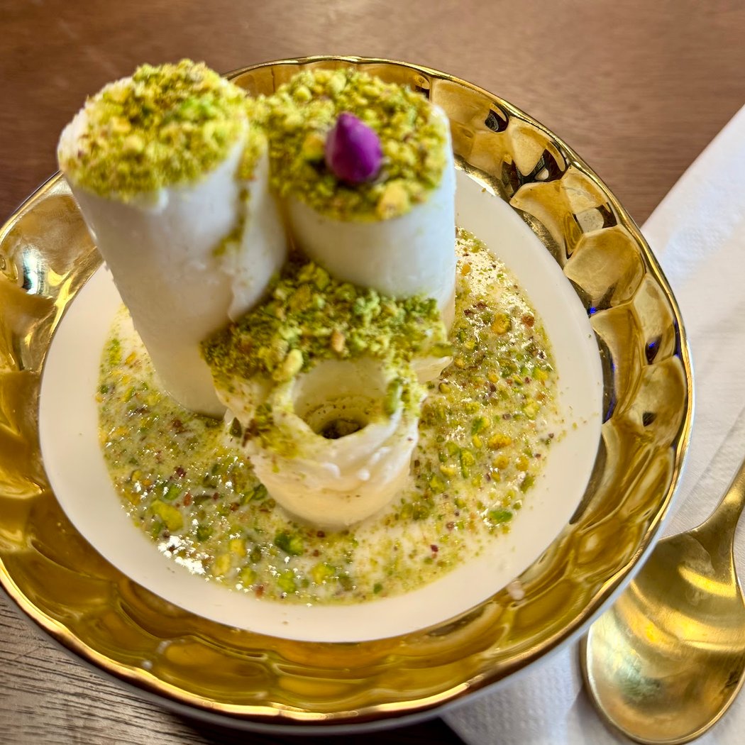 Kabul Barfi Ice Cream شیریخ و ژاله 1